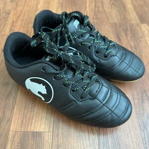 Kids Black Soccer Shoes